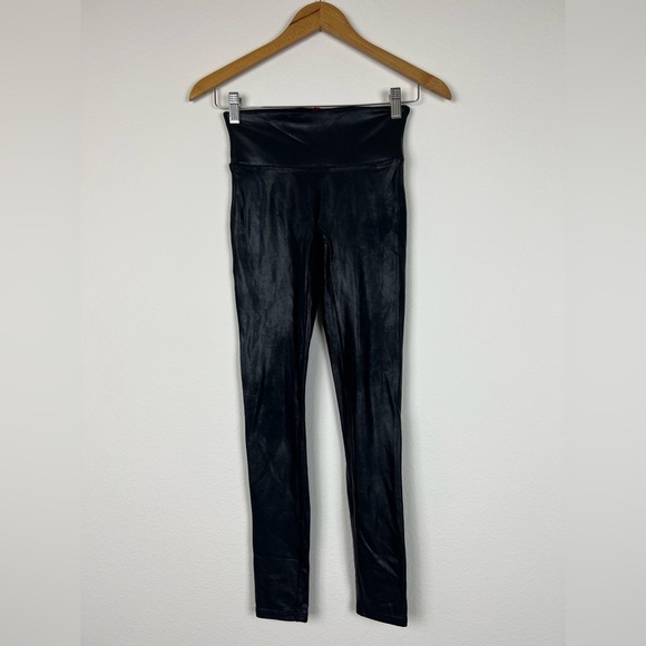 SPANX Faux Leather Leggings High Waisted Black
Small - Picture 2 of 10